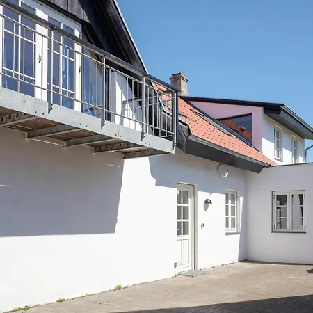 Stunning In With 6 Bedrooms And Wifi *