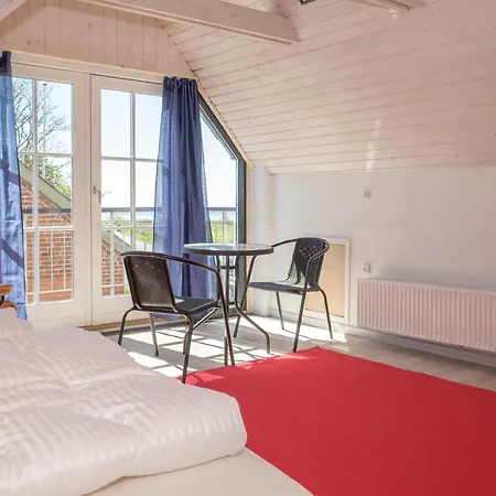 Stunning In With 6 Bedrooms And Wifi بيت للعطل Rønde