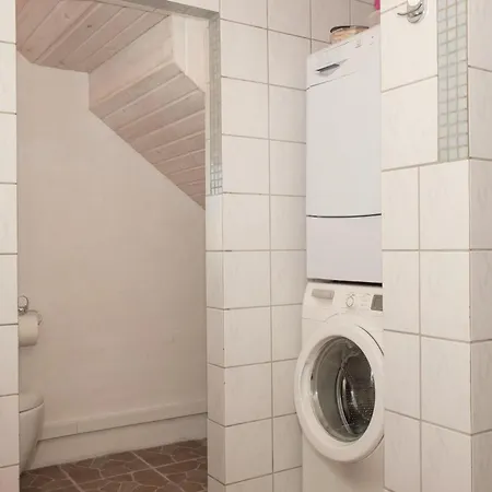 Holiday home Stunning In With 6 Bedrooms And Wifi *