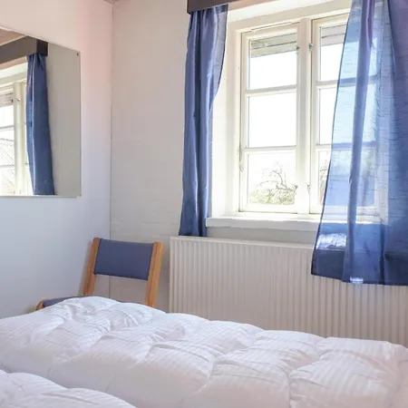 Stunning In With 6 Bedrooms And Wifi Holiday home
