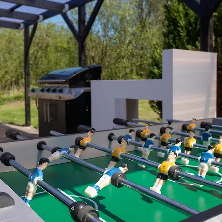 Stunning In With 6 Bedrooms And Wifi بيت للعطل *