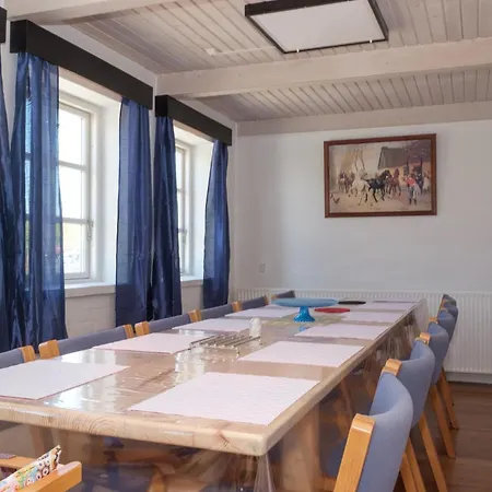 Stunning In With 6 Bedrooms And Wifi بيت للعطل Rønde