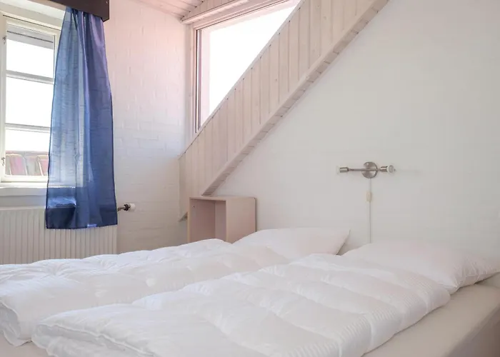 Ferienhaus Stunning In With 6 Bedrooms And Wifi