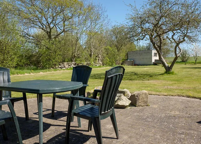 Ferienhaus Stunning In With 6 Bedrooms And Wifi Rønde